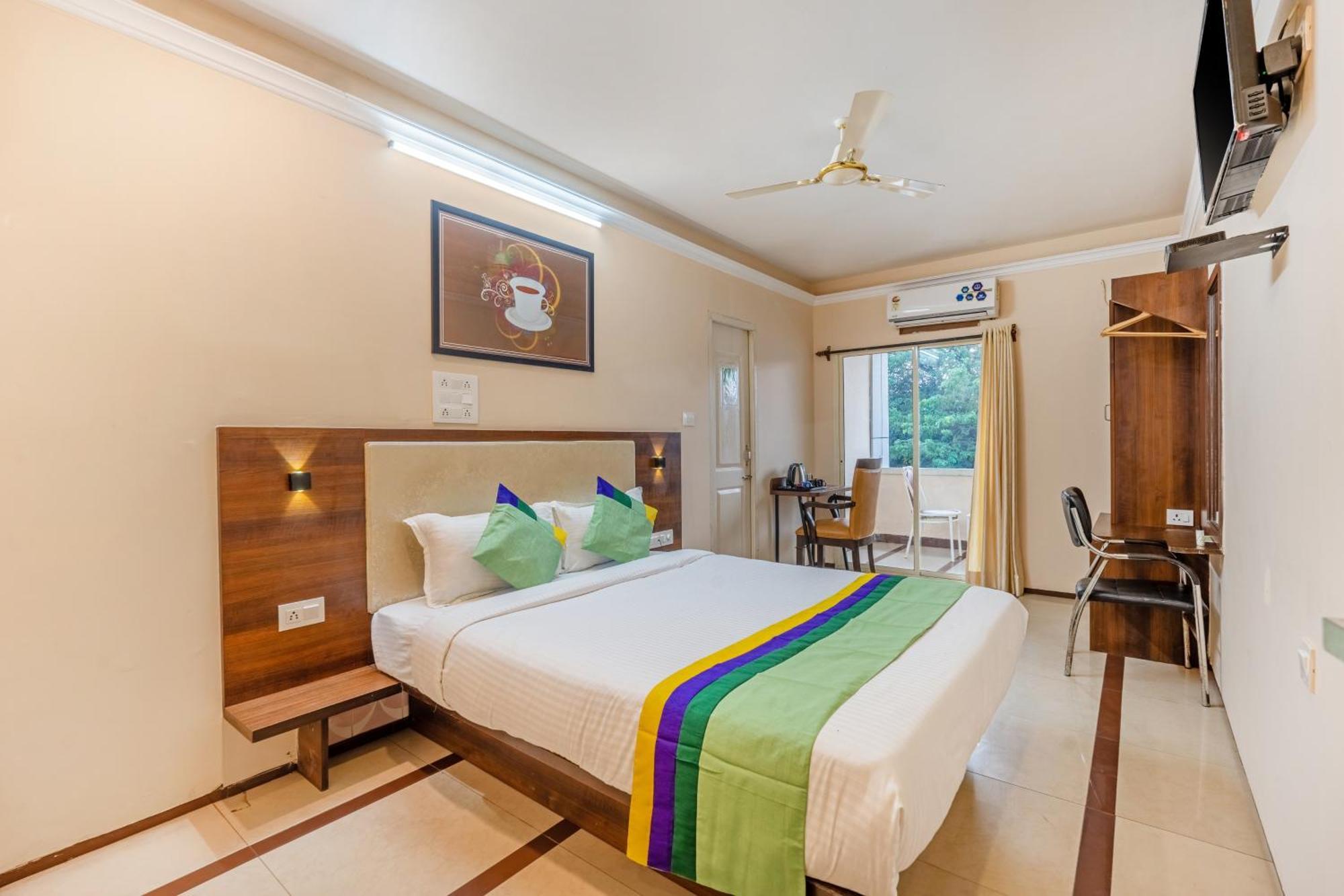 Treebo Sunheads Hotel Panaji Buitenkant foto