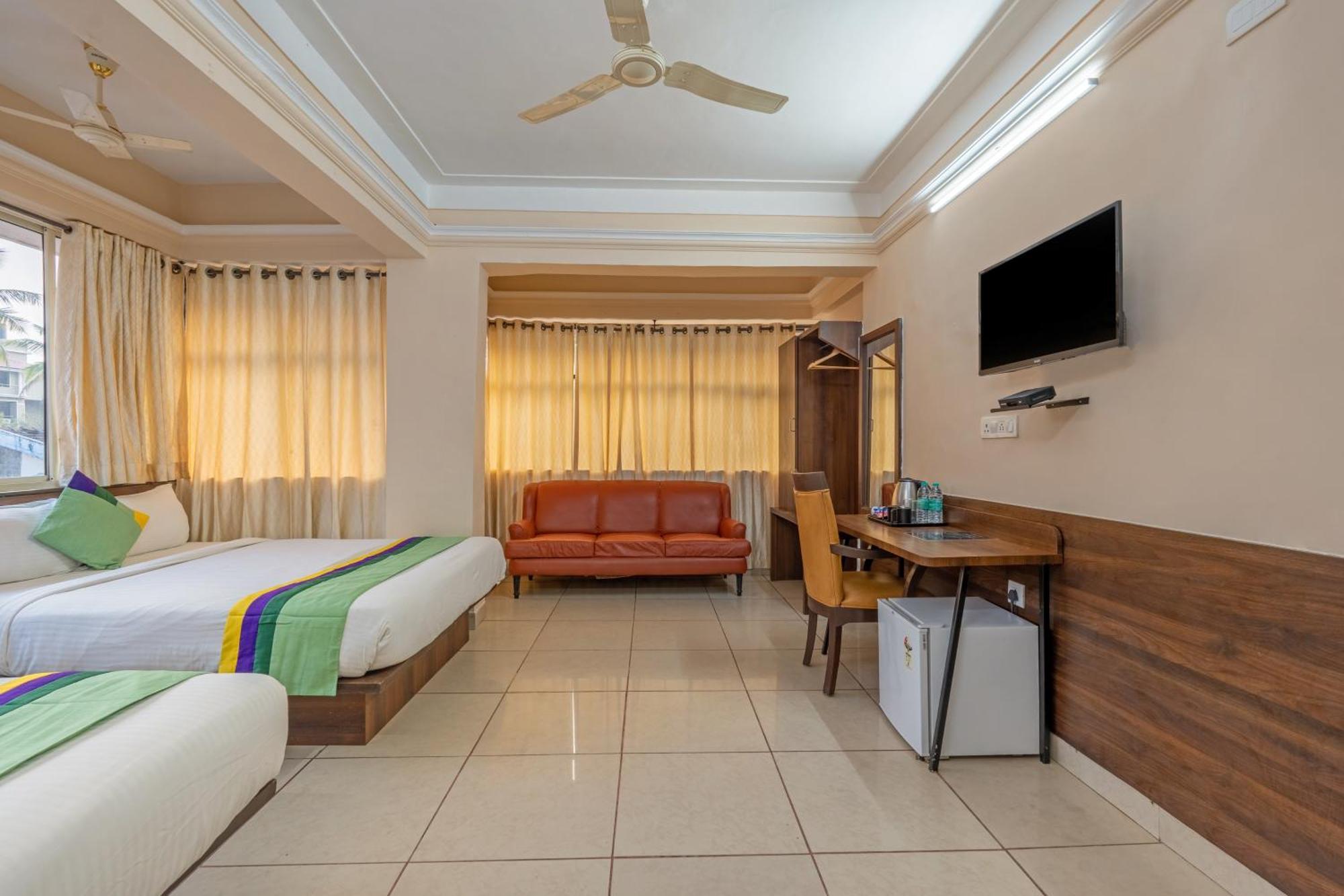 Treebo Sunheads Hotel Panaji Buitenkant foto