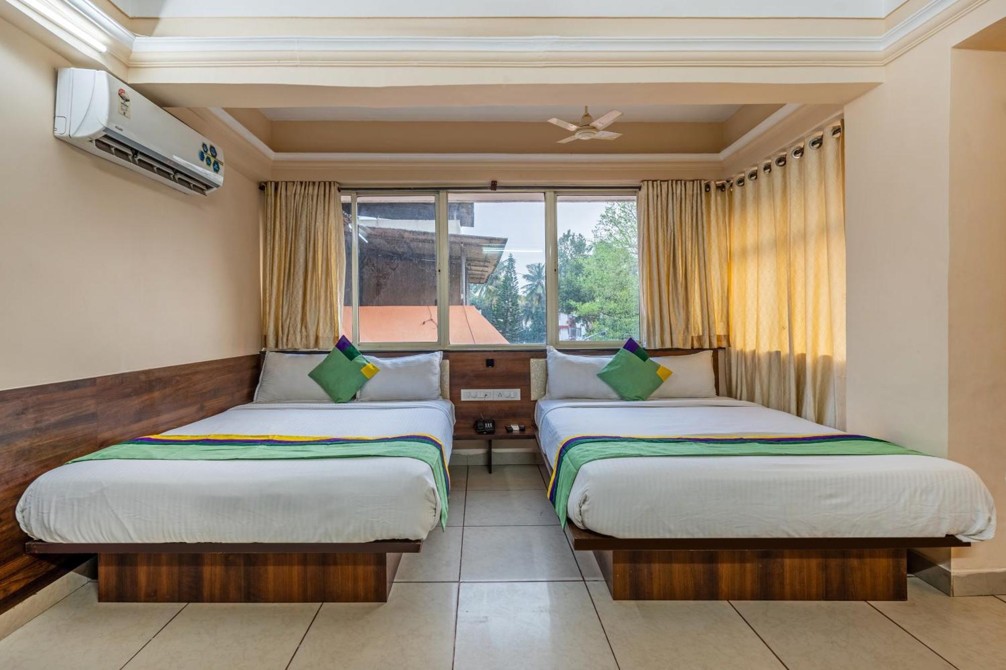 Treebo Sunheads Hotel Panaji Buitenkant foto