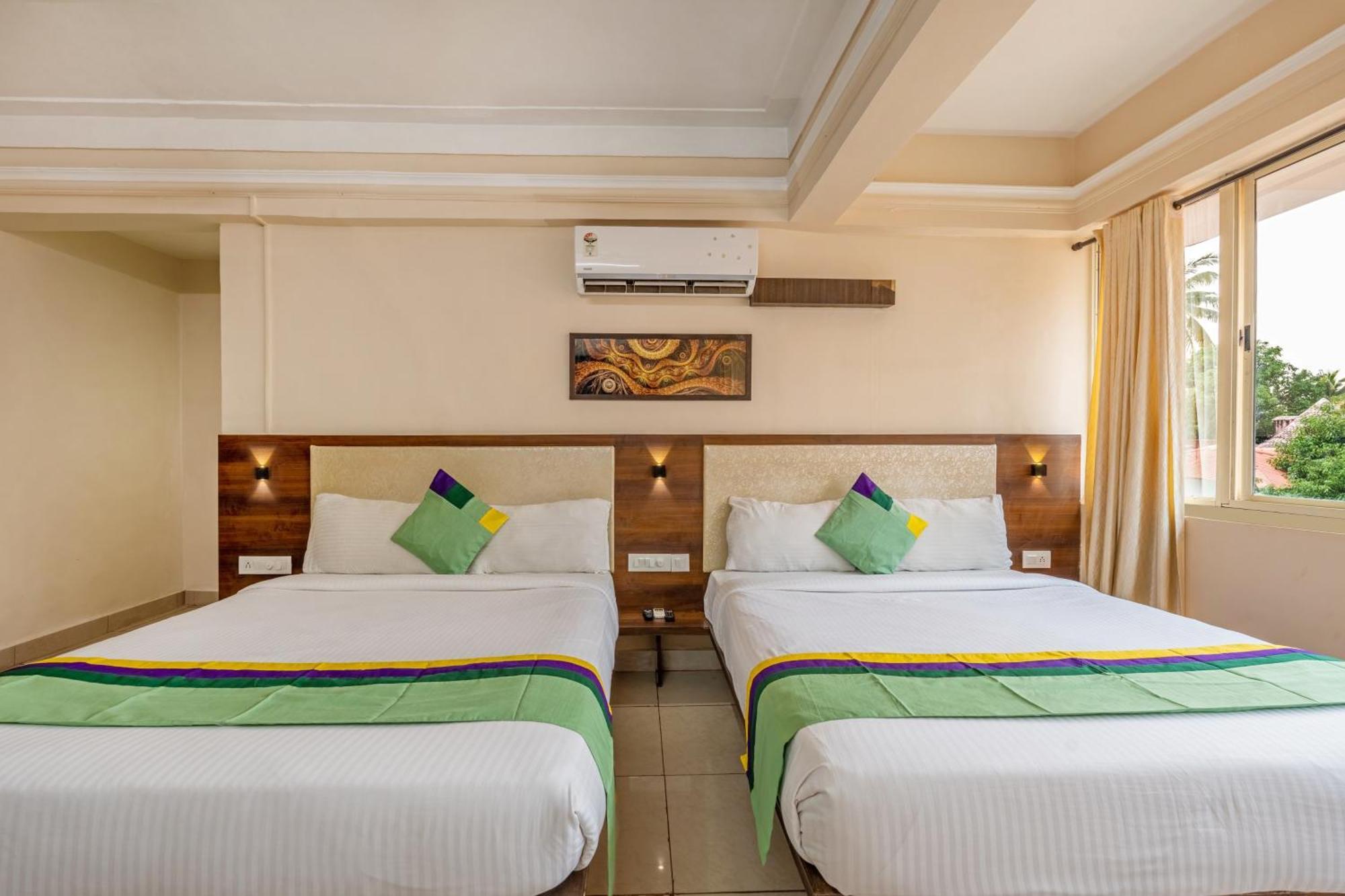 Treebo Sunheads Hotel Panaji Buitenkant foto