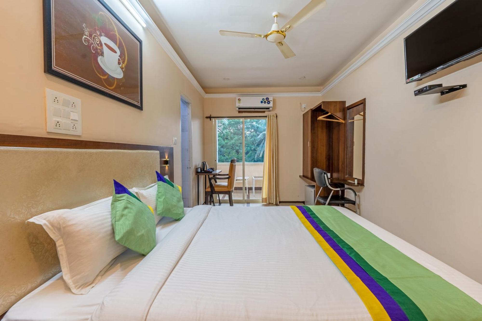 Treebo Sunheads Hotel Panaji Buitenkant foto