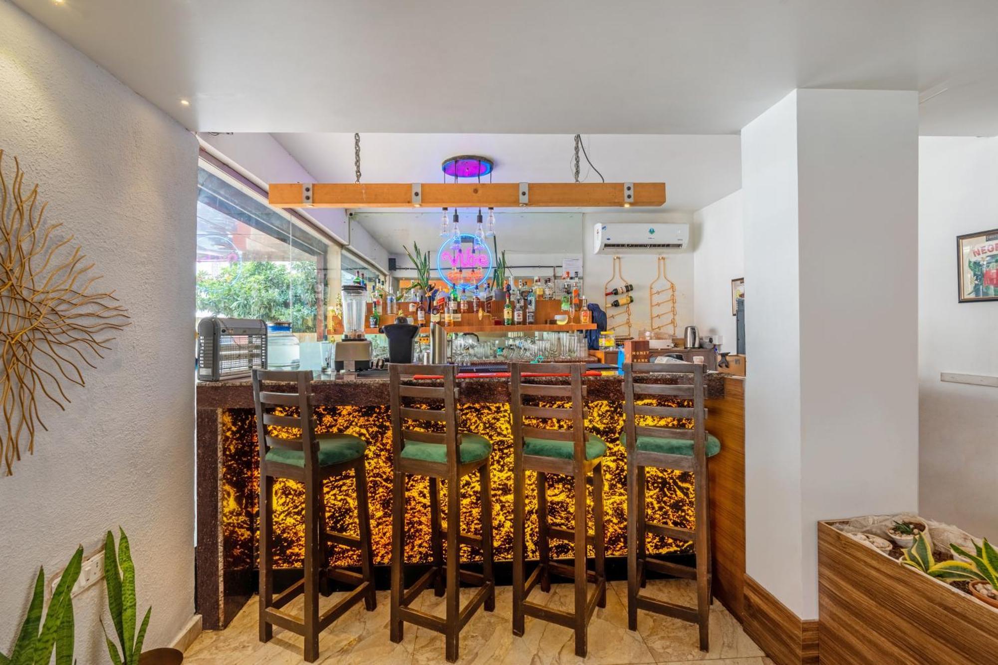 Treebo Sunheads Hotel Panaji Buitenkant foto